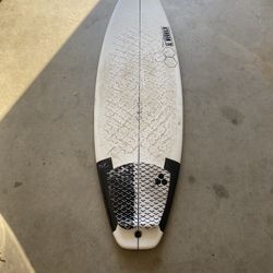 5’8 Surfboard
