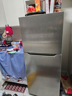 Fridge  $125