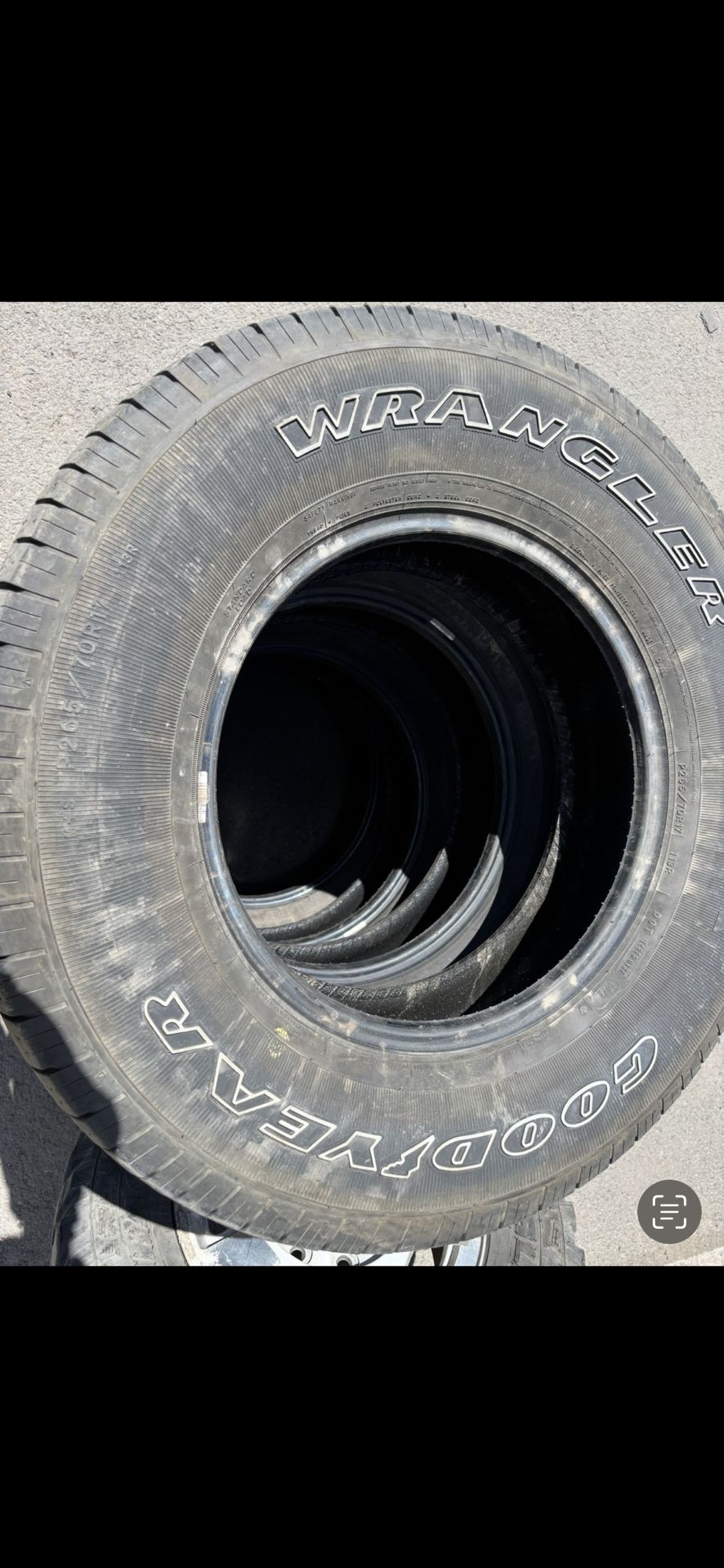 Tires 265/70/17 Wrangler