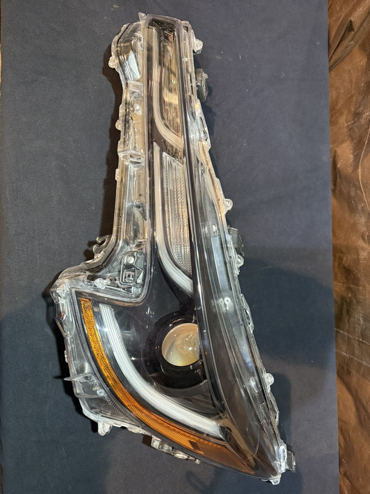 TOYOTA COROLLA HEADLIGHT LEFT DRIVER 2020 2021 2022 LED OEM