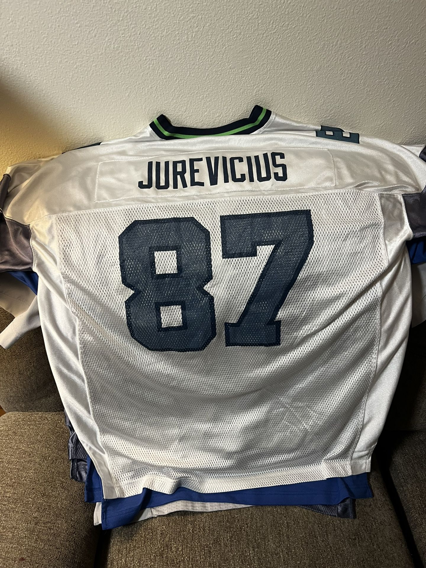 Seahwaks Joe Jurevicius Jersey.