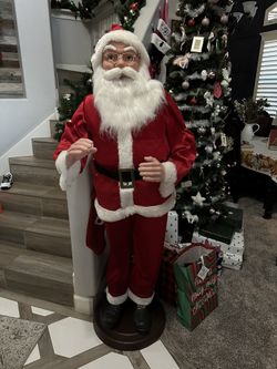 Full-size Singing Santa