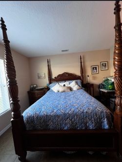 Bedroom set