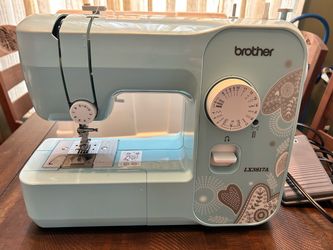 Brother LX3817A Sewing Machine