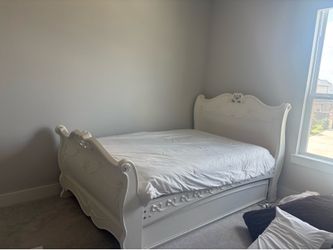 Disney Princess Fairytale White Trundle Bed – Rooms To Go