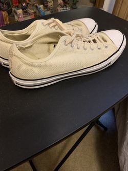 MENS CONVERSE SIZE 12