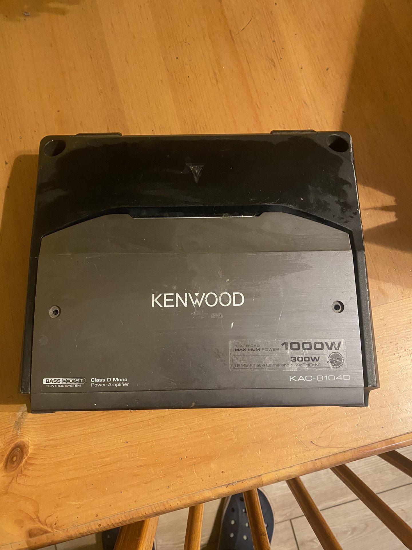 1000 Watts Kenwood Amp 