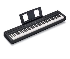 Yamaha P-71B