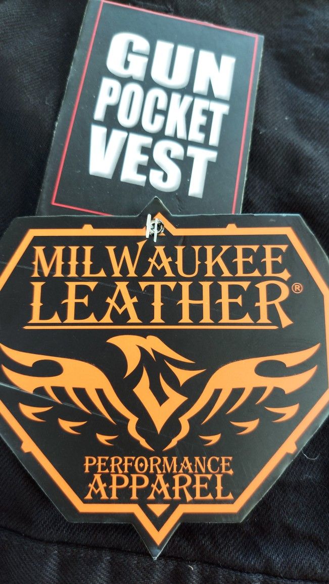 Sz 6 XL Milwaukee gun Vest / Biker Vest