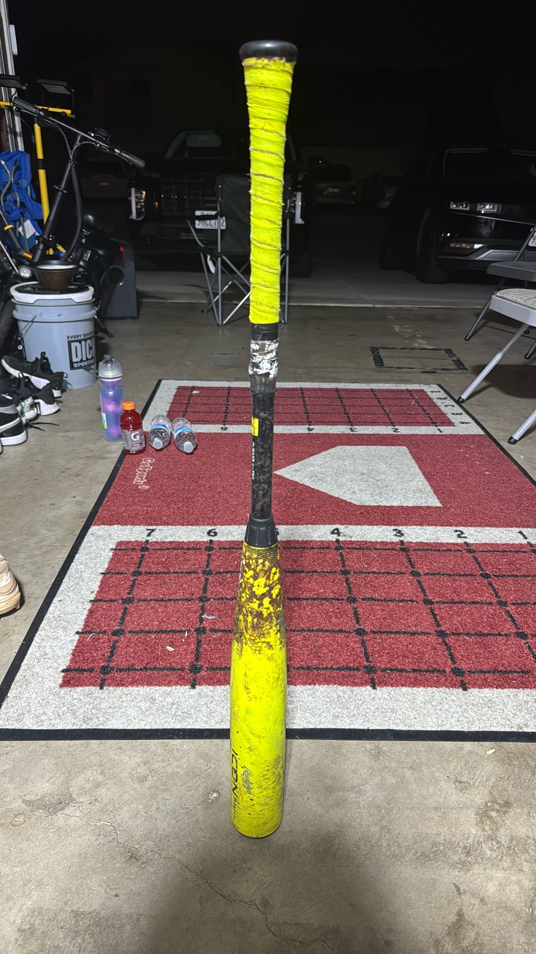 Rawlings Icon glow stick 33in/30
