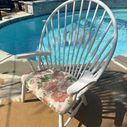 Peacock Chair 