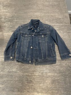 Gap Jean Jacket Size 4-5t 