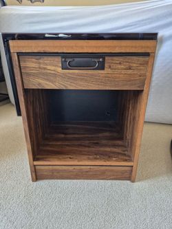 Side tabe/drawer