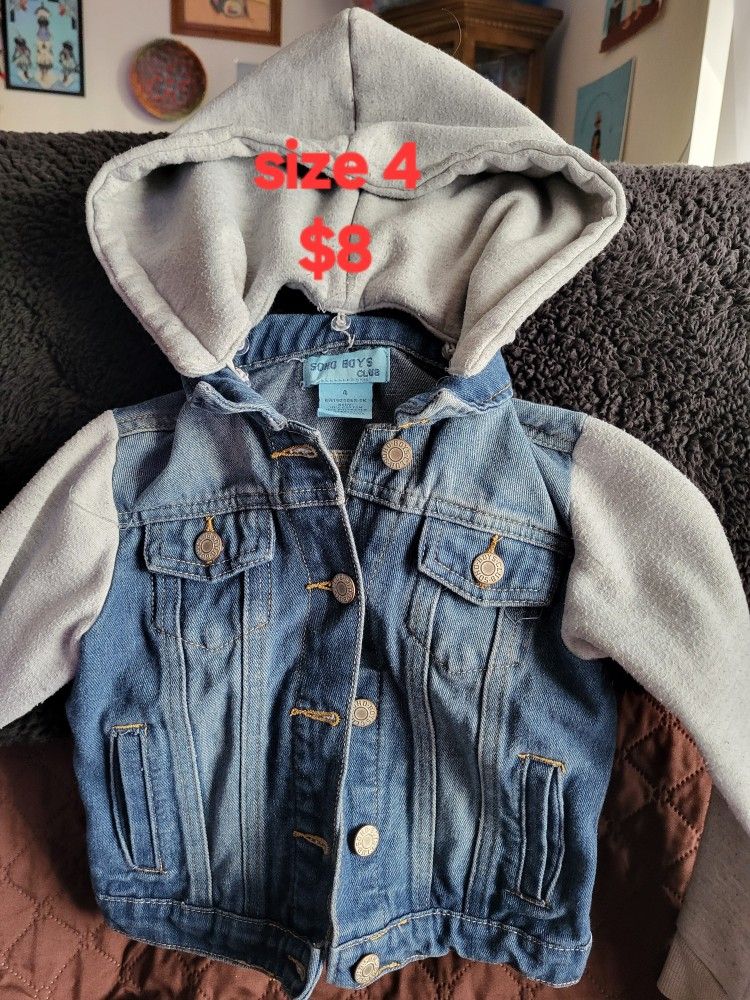 Boys Jean Jacket Size 4.