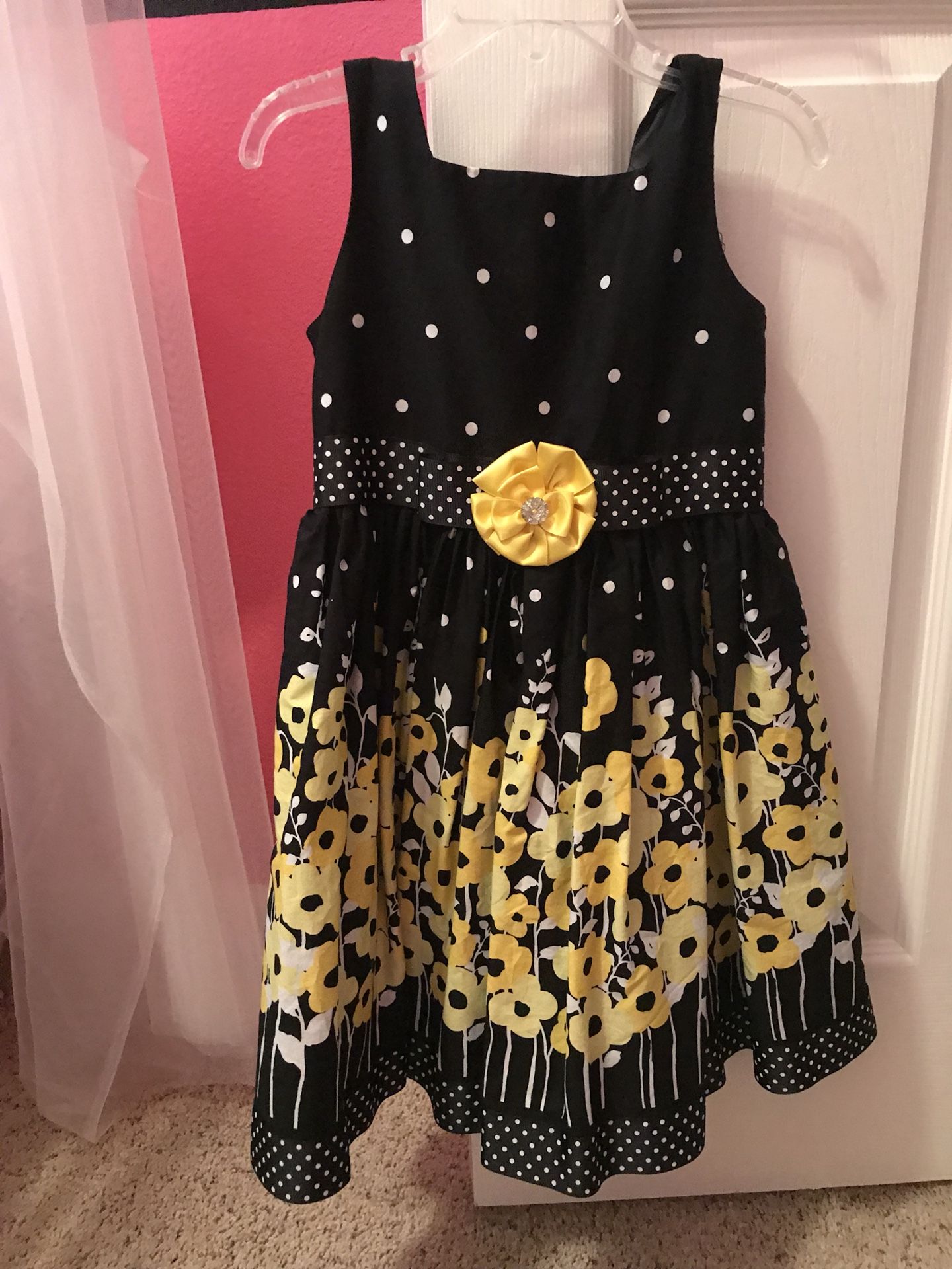 Girls dresses