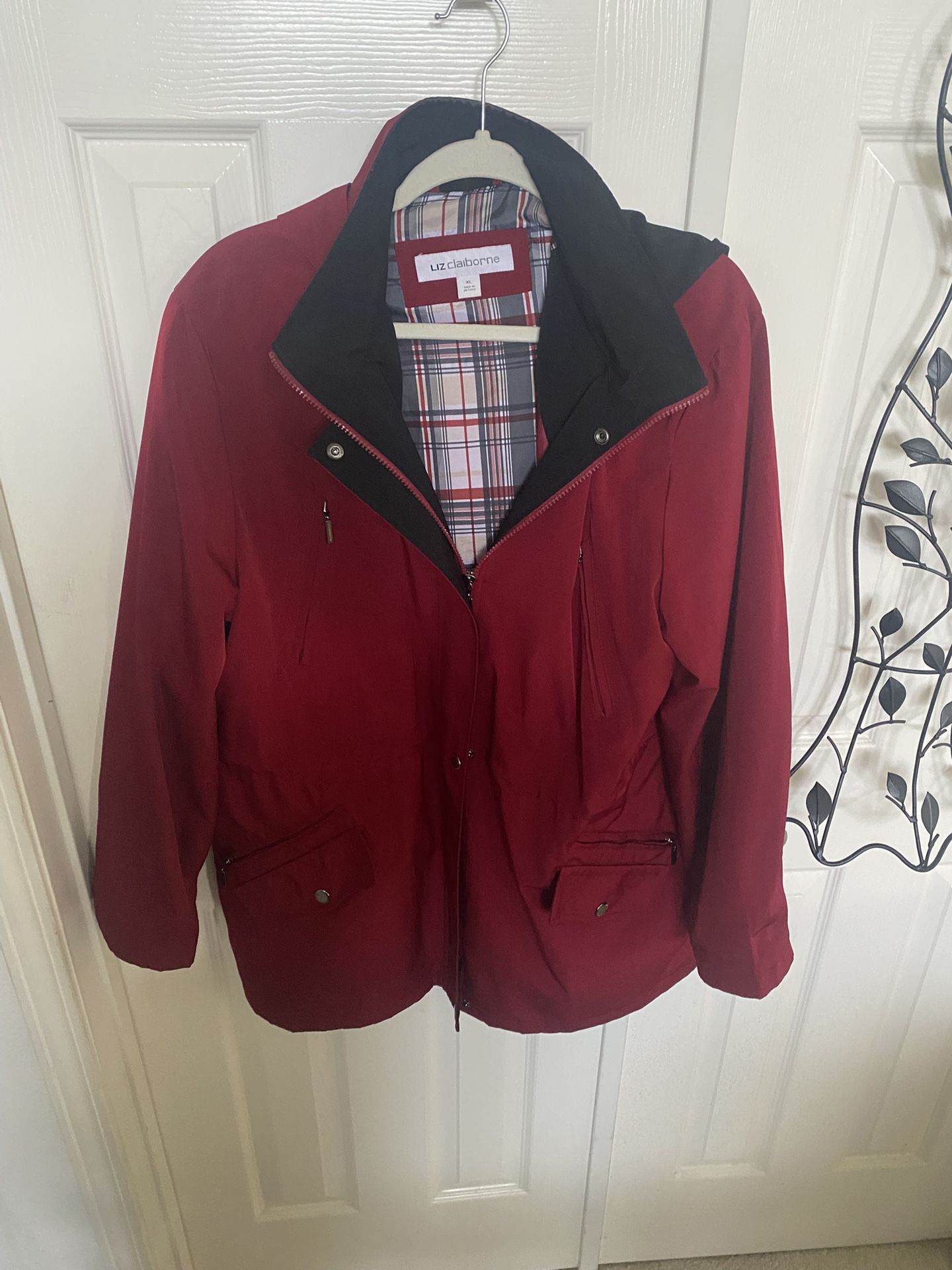 LIZ CLAIBORNE RAIN JACKET WITH HOOD CL EXTRA LARGE