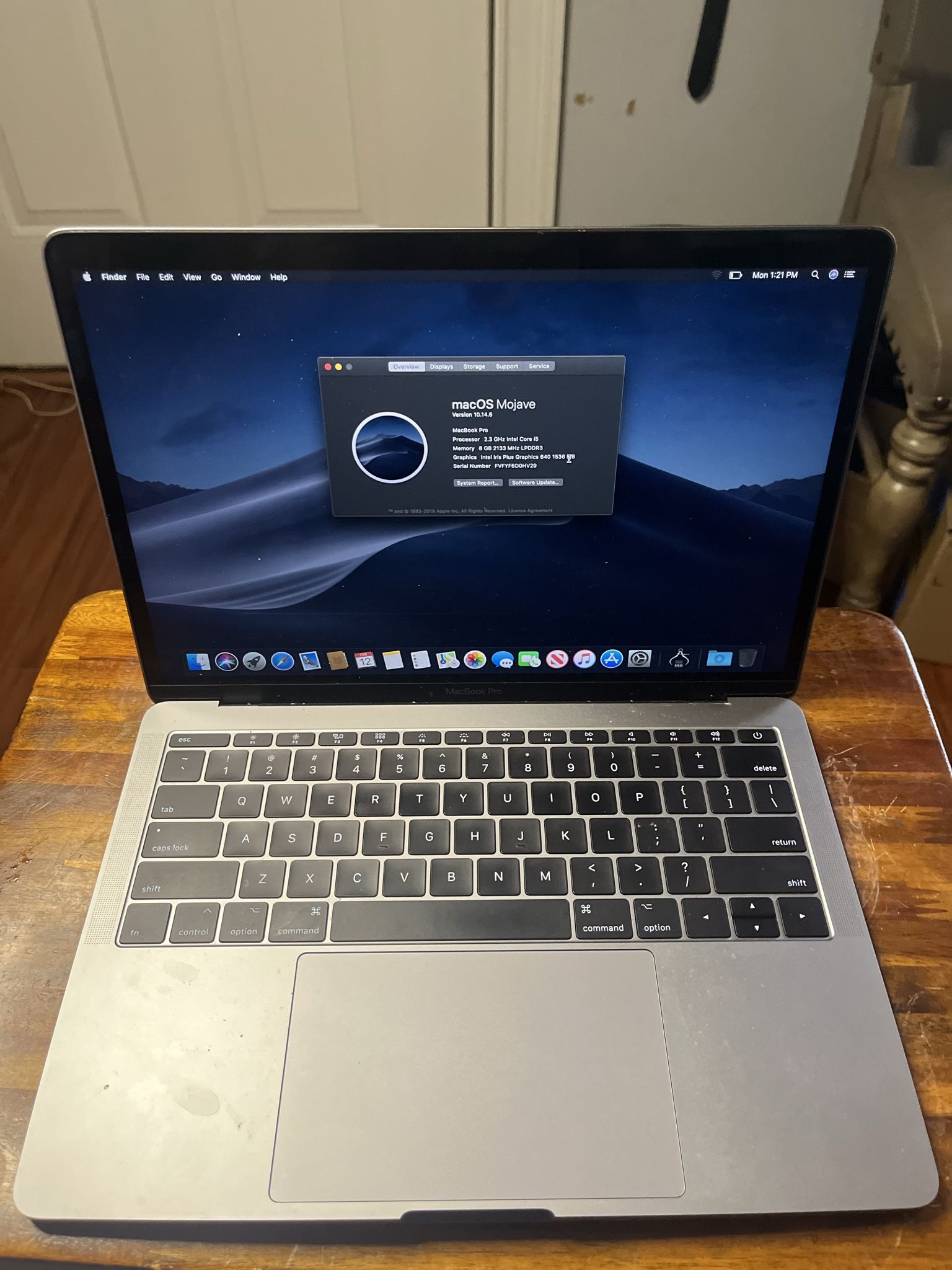 2017 Apple MacBook Pro 8GB Intel I5 Dual Core 256GB Like New 103 Counts On Battery Comes With Case, NO DING, NO DENT OR ANY SCRATCHES!