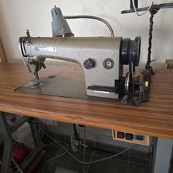 Industrial Sewing Machine / máquina Para Coser