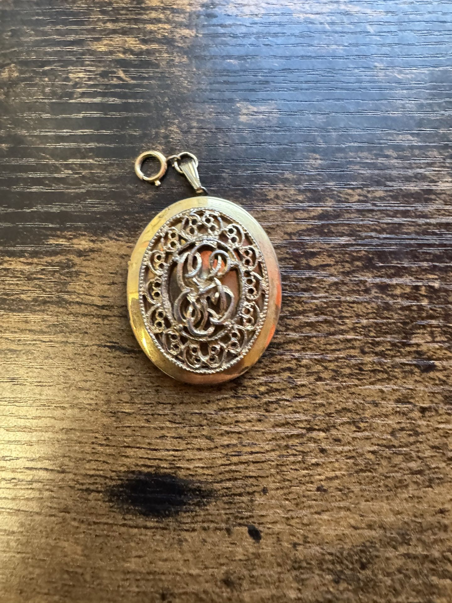 Vintage Sarah Coventry Locket Heirloom Goldstone 2 1972 Necklace Pendant