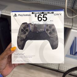 PS5 Camo Controller