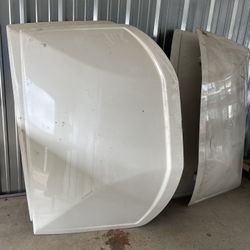 Semi Truck Roof Deflectors 