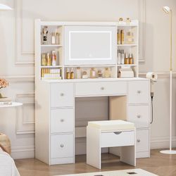 Large Makeup Vanity Table with LED Mirror Stool Modern Bedroom Dressing Station,White