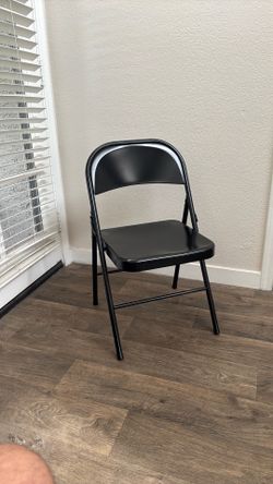 Metal folding chair