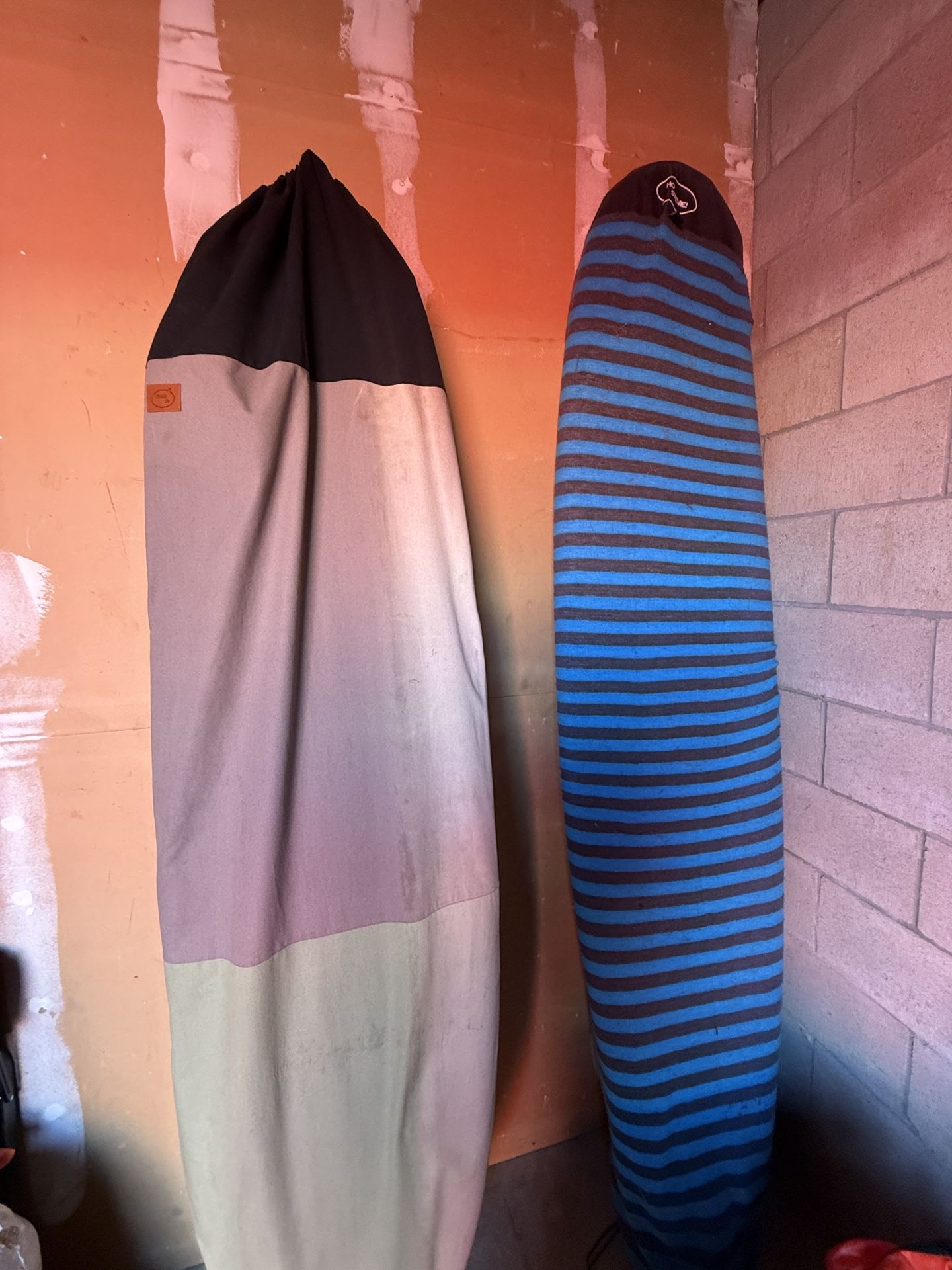 2 Surfboards 8ft And 7’6