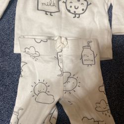 Carters Unisex Mommy And Me Cookies 🍪 And Milk 🥛 Pajamas