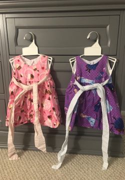Custom made cupcake and frozen dress 3-6 months