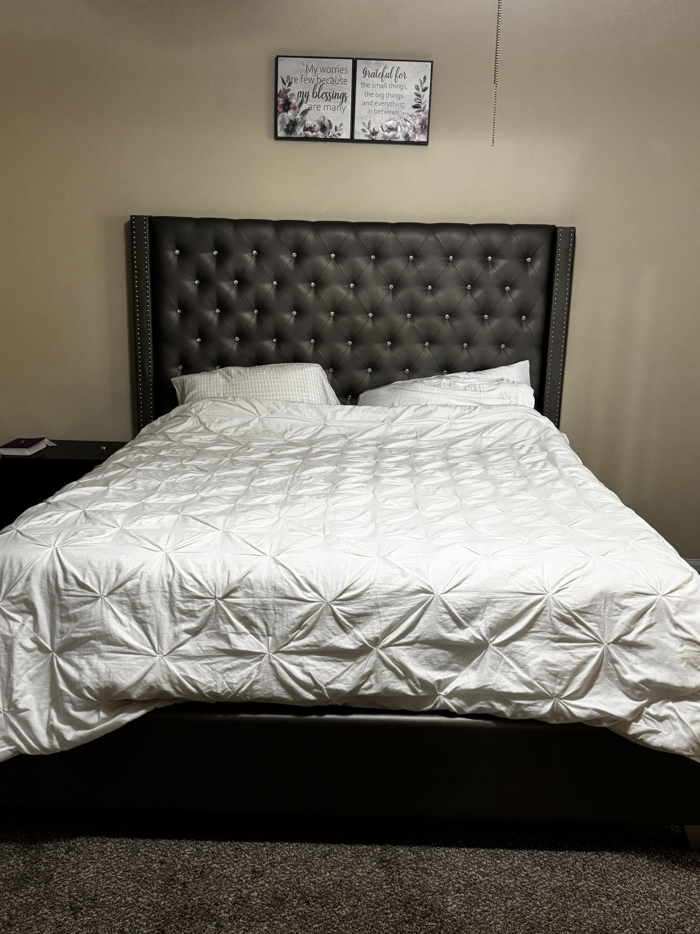 King Size Bed/mattress