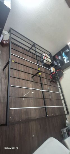 Queen bed