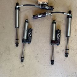 Jeep JK 2.5 Fox shocks