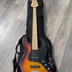 Schecter Bass