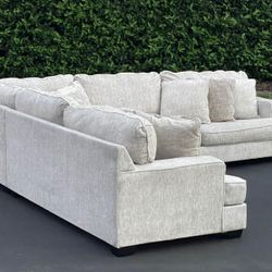 Sofa/Couch Sectional - Microfiber - Delivery Available 🚛