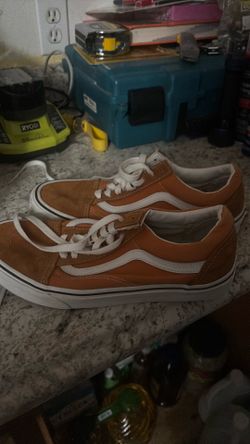 yellow vans unisex size 8.5 women 7 men