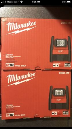 Milwaukee M18 18-Volt Lithium-Ion Cordless 1300 Lumens LED Flood Light, Tool-Only. EACH. New in the Box 📦!