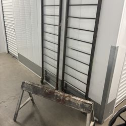 Painting Scaffolding 