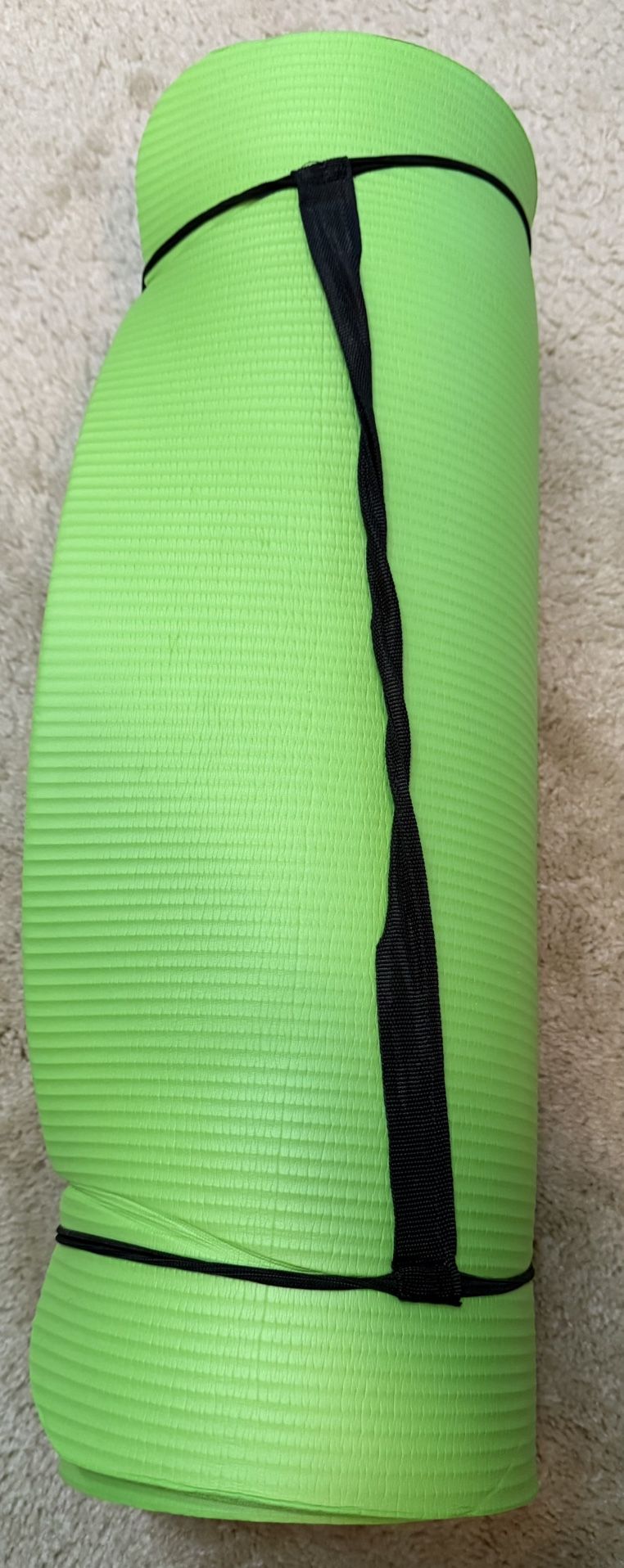 Extra Thick Yoga Mat (Like New)