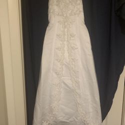 White formal/wedding/communion/flower girl dress. Sz 14 girls