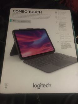 Logitech combo touch Ipad 10th gen a16