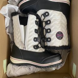 Totes Snow boots Size 1