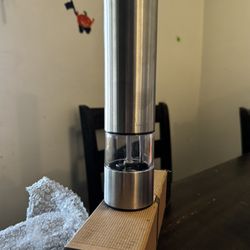 Electric Pepper Mill