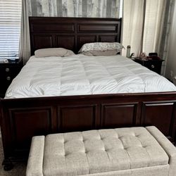 Cal King Bedroom Set 