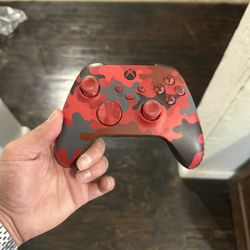 Xbox One Controllers