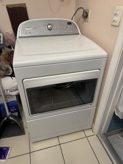 Dishwasher and dryer ( lavadora y secadora)