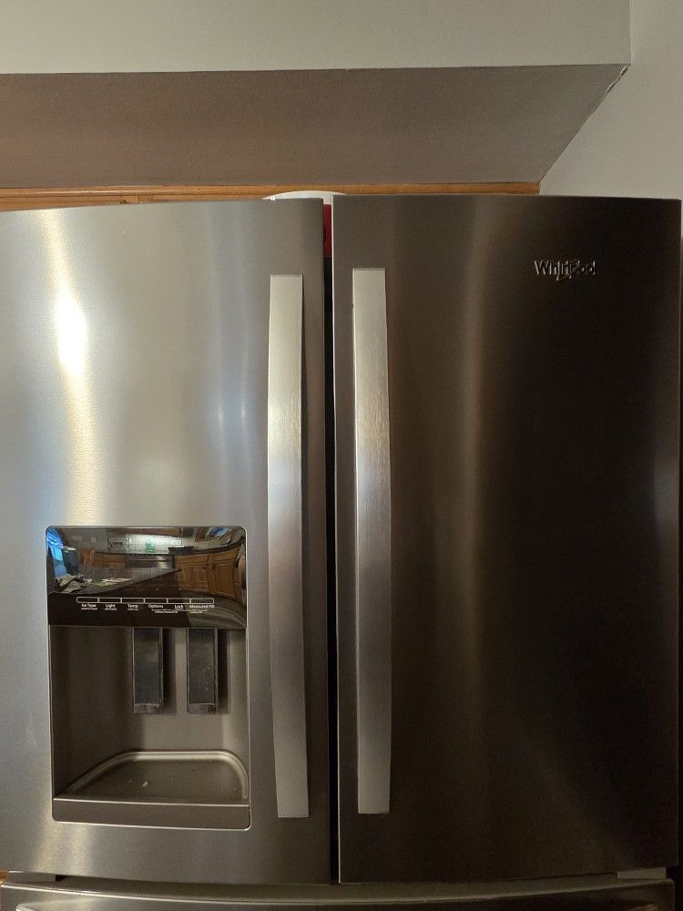 Whirlpool Refrigerator 4 Door