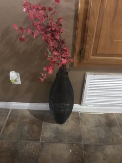 Base with fake plant