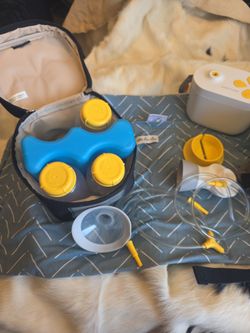 Breast pump & cover