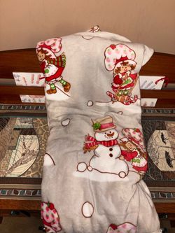 Strawberry Shortcake Winter Blanket